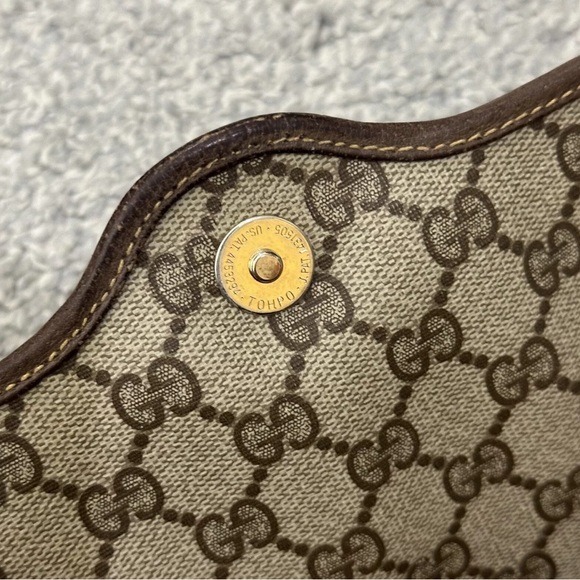 #6 Gucci Vintage GG Supreme PVC Brown Clutch USED SOLD AS IS! LIVE SHOW! - Picture 11 of 16